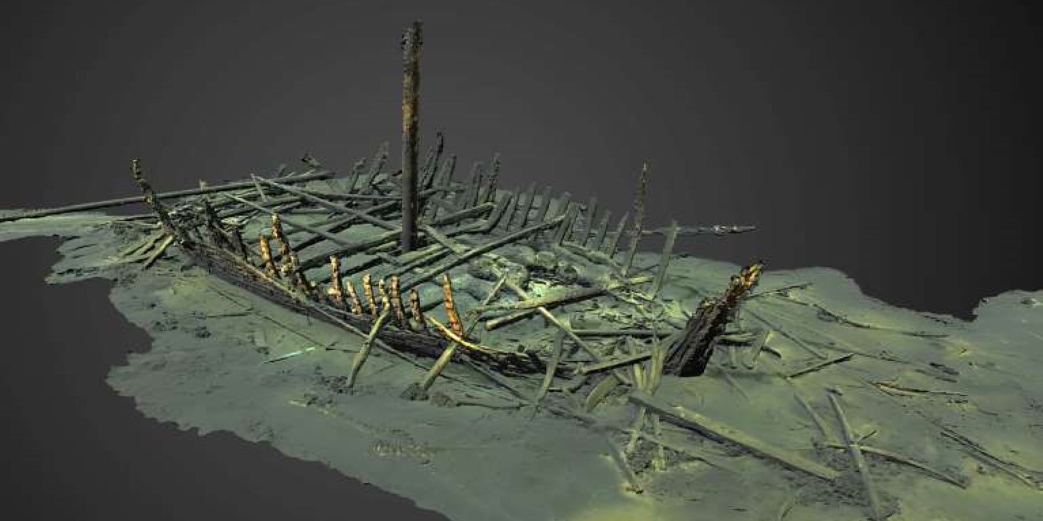 3D-modell av ett fartygsvrak på havsbotten med synliga spant och resterna av en mast.